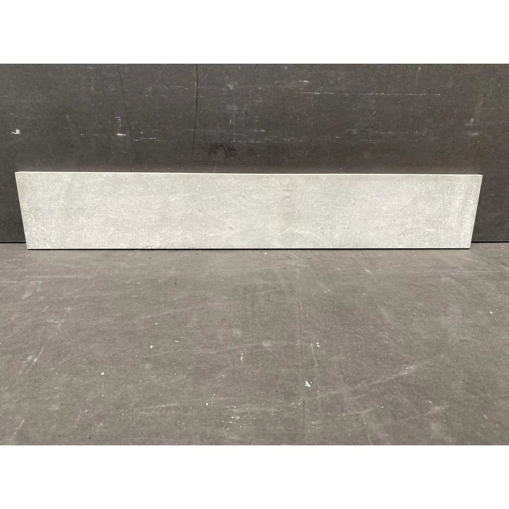 Betonlook - Vloertegel - Lichtgrijs - 10x60cm - Mat